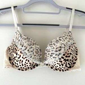 Victoria’s Secret Sexy Push Up Padded Demi Lace Leopard Bra Size 34C